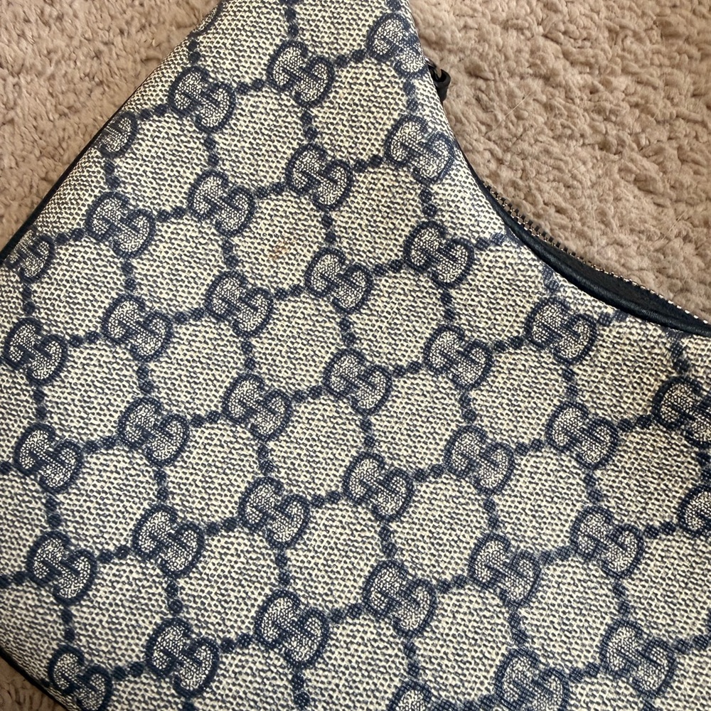 Gucci Beige and Blue Crossbody Bag with Green and Red Strap - Picture 8 of 13